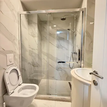 Apartman Centre Lions Gate 1