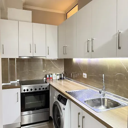 Apartman Centre Lions Gate 1 Tirana